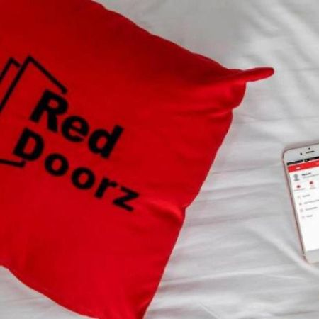 Reddoorz Near Mangga Dua Square Hotel Jakarta Ngoại thất bức ảnh