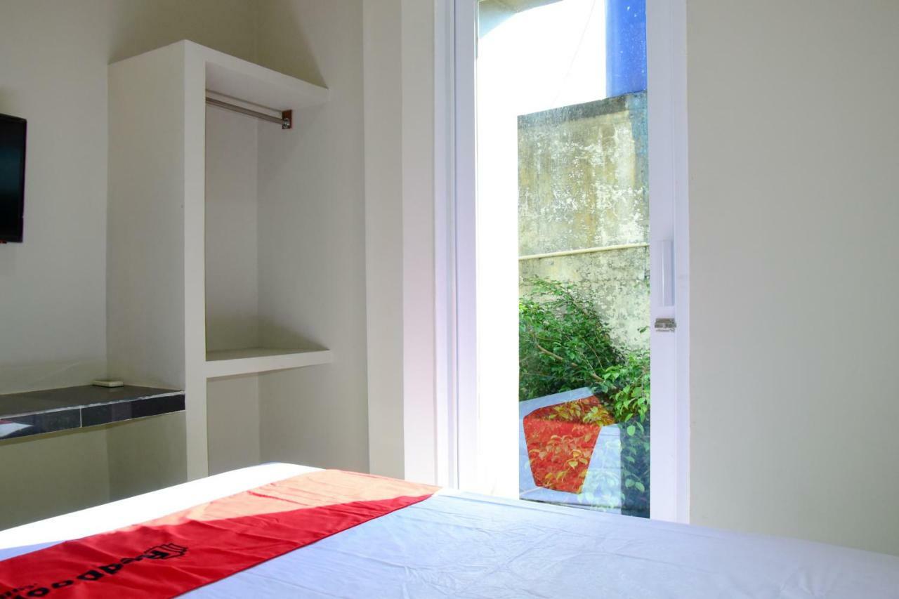 Reddoorz Near Mangga Dua Square Hotel Jakarta Ngoại thất bức ảnh